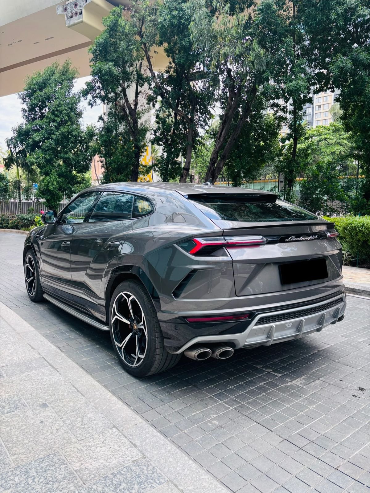 Lamborghini URUS