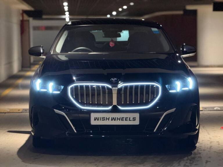 BMW  530Li M Sport