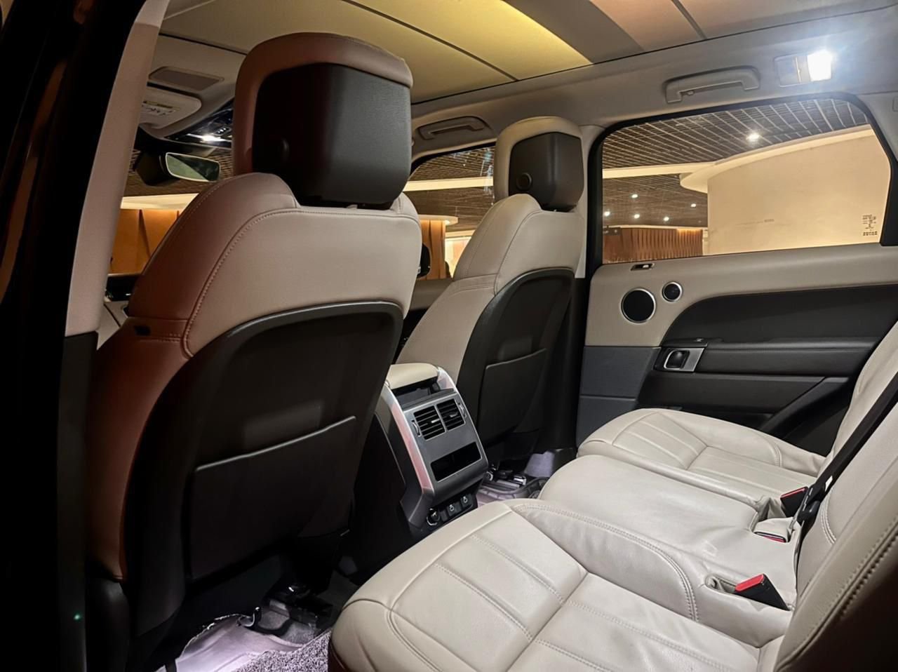 Range Rover Sport SE