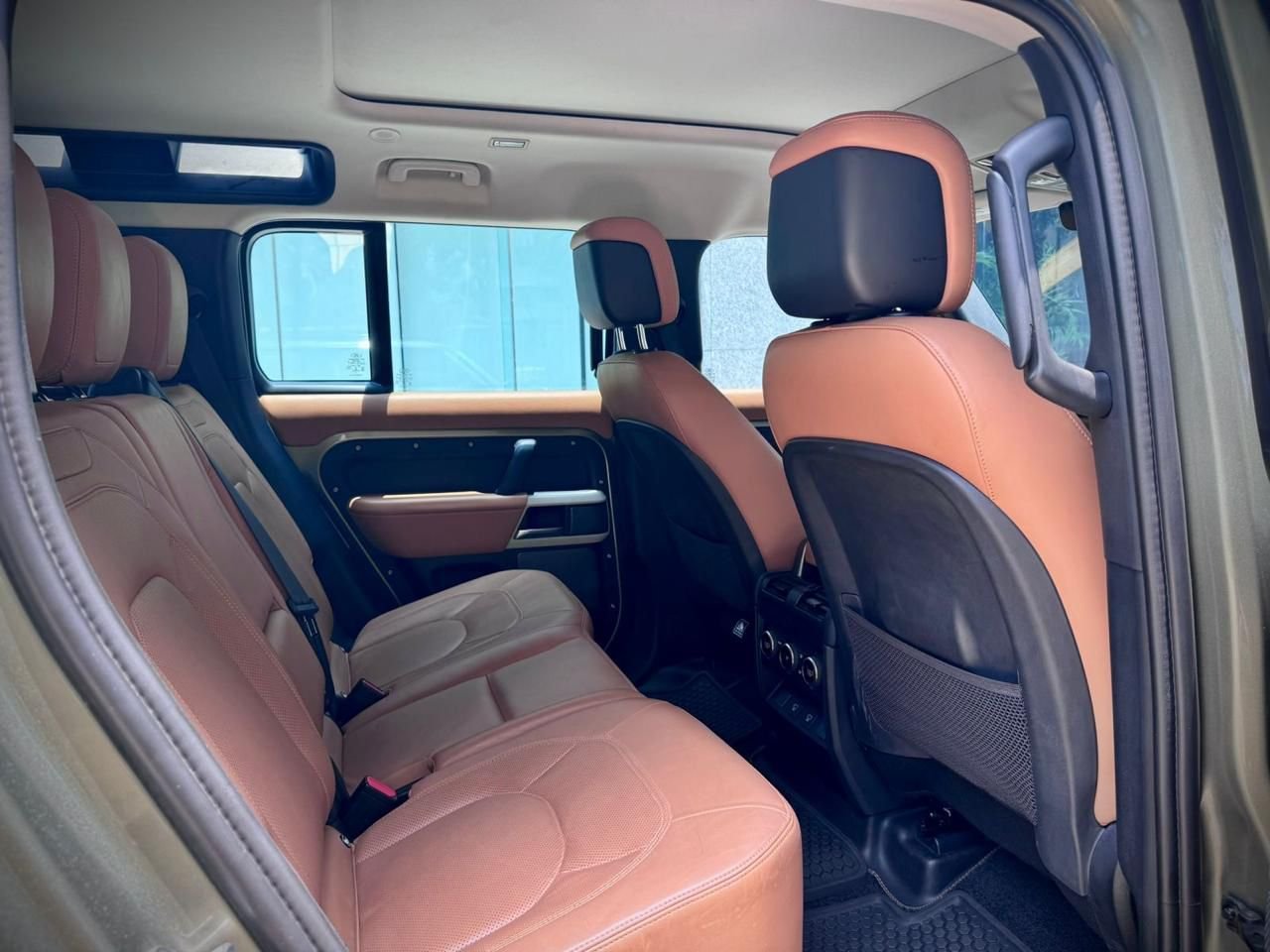 Land Rover Defender HSE 110