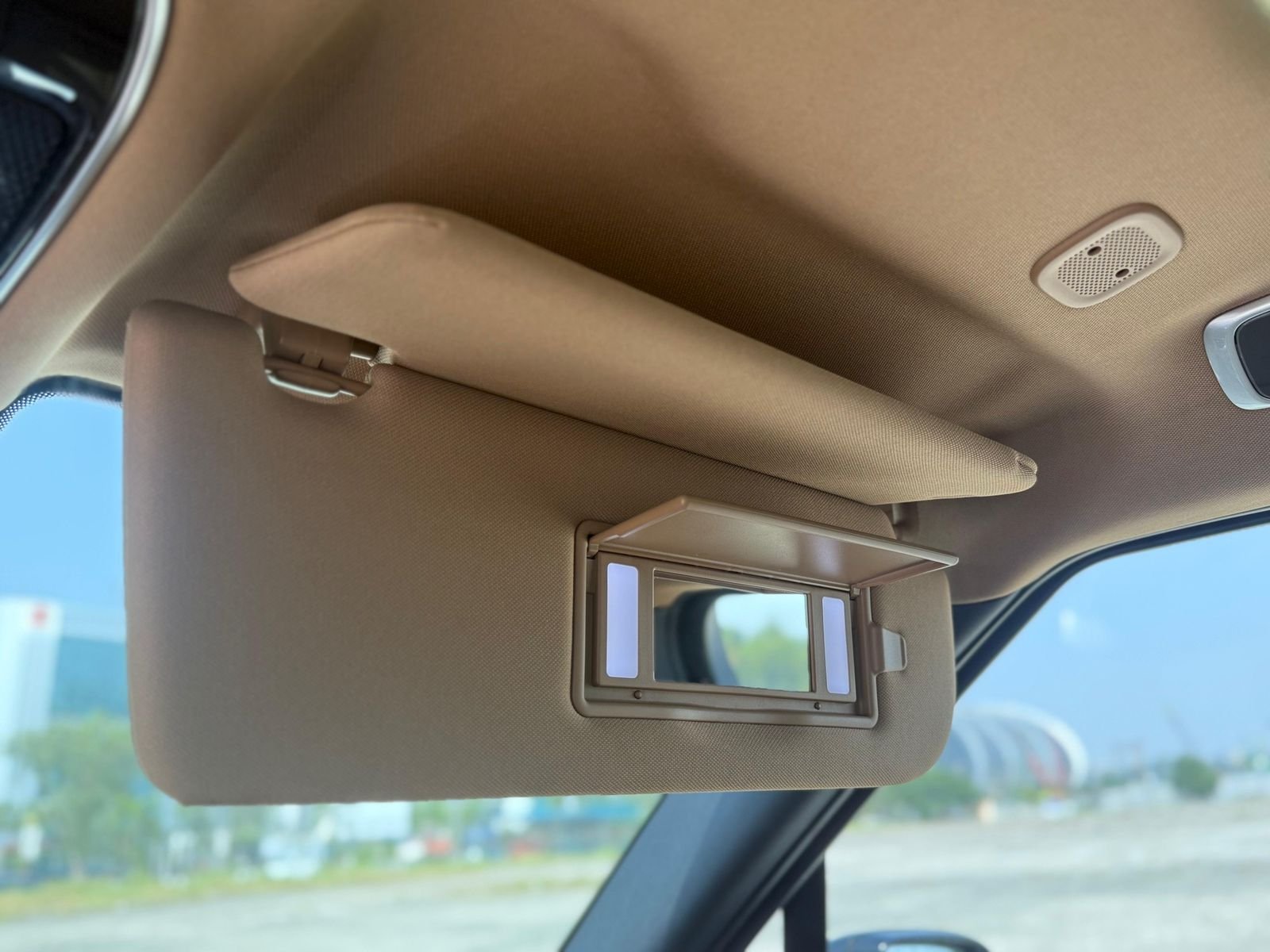 The Range Rover HSE LWB