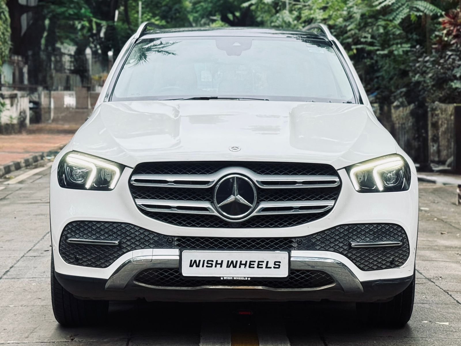 Mercedes Benz GLE 300d 4 MATIC LWB