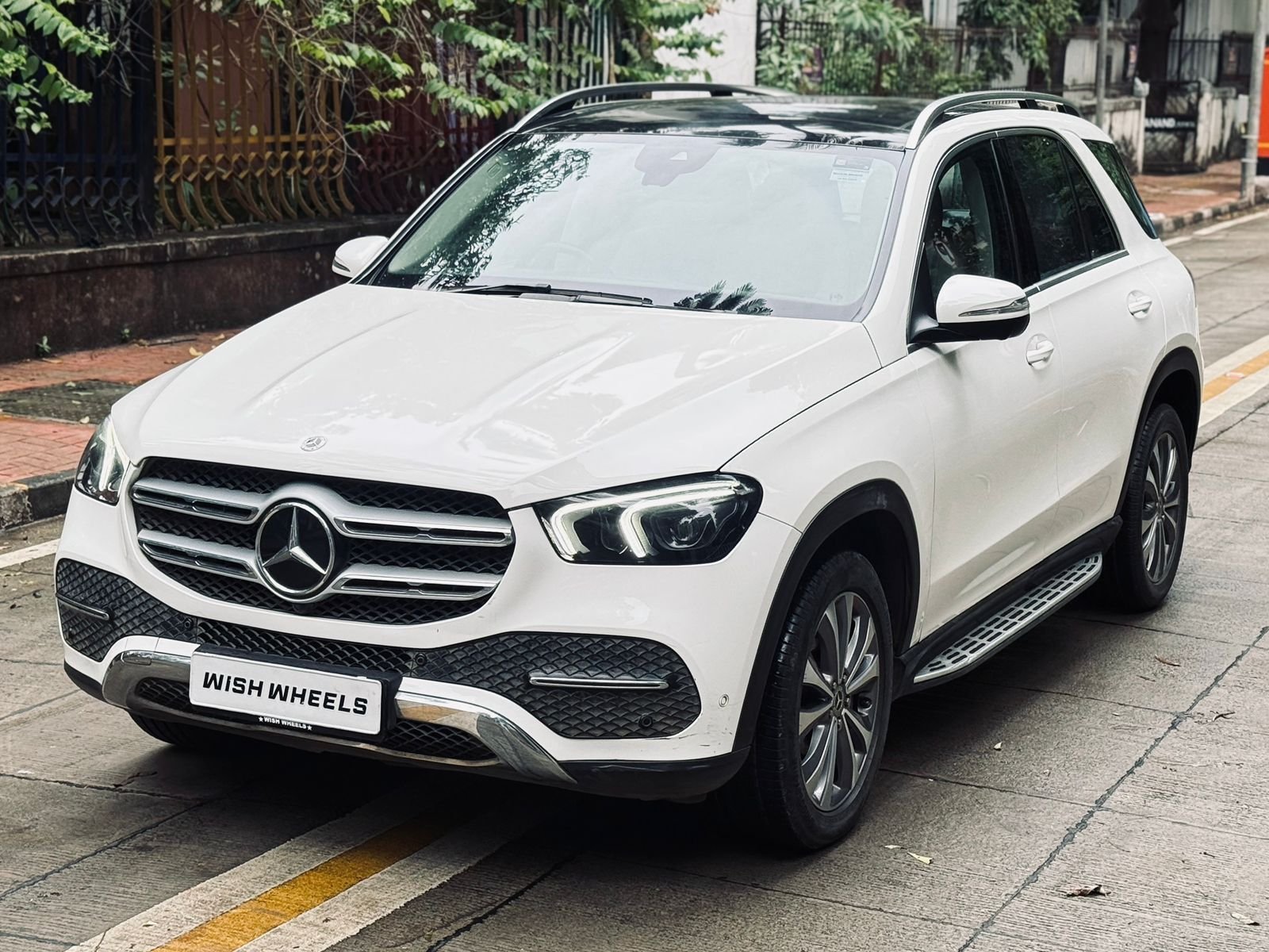 Mercedes Benz GLE 300d 4 MATIC LWB