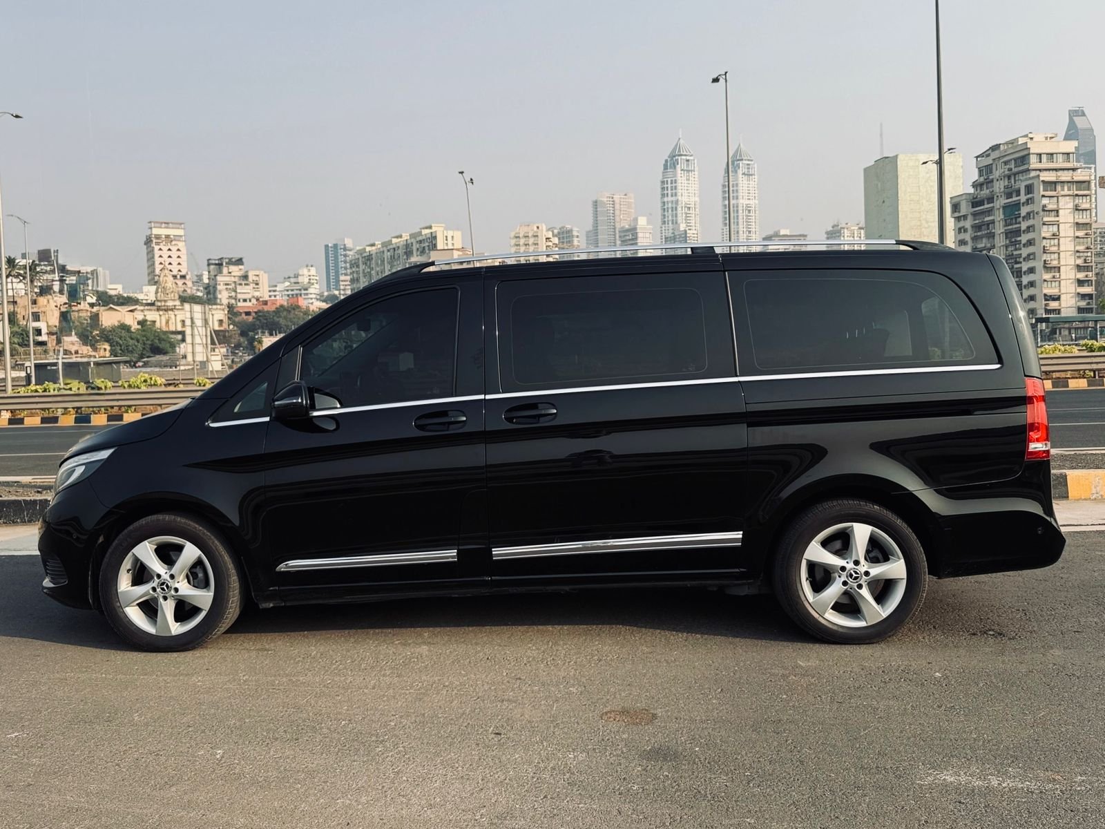 Mercedes Benz V Class 220D