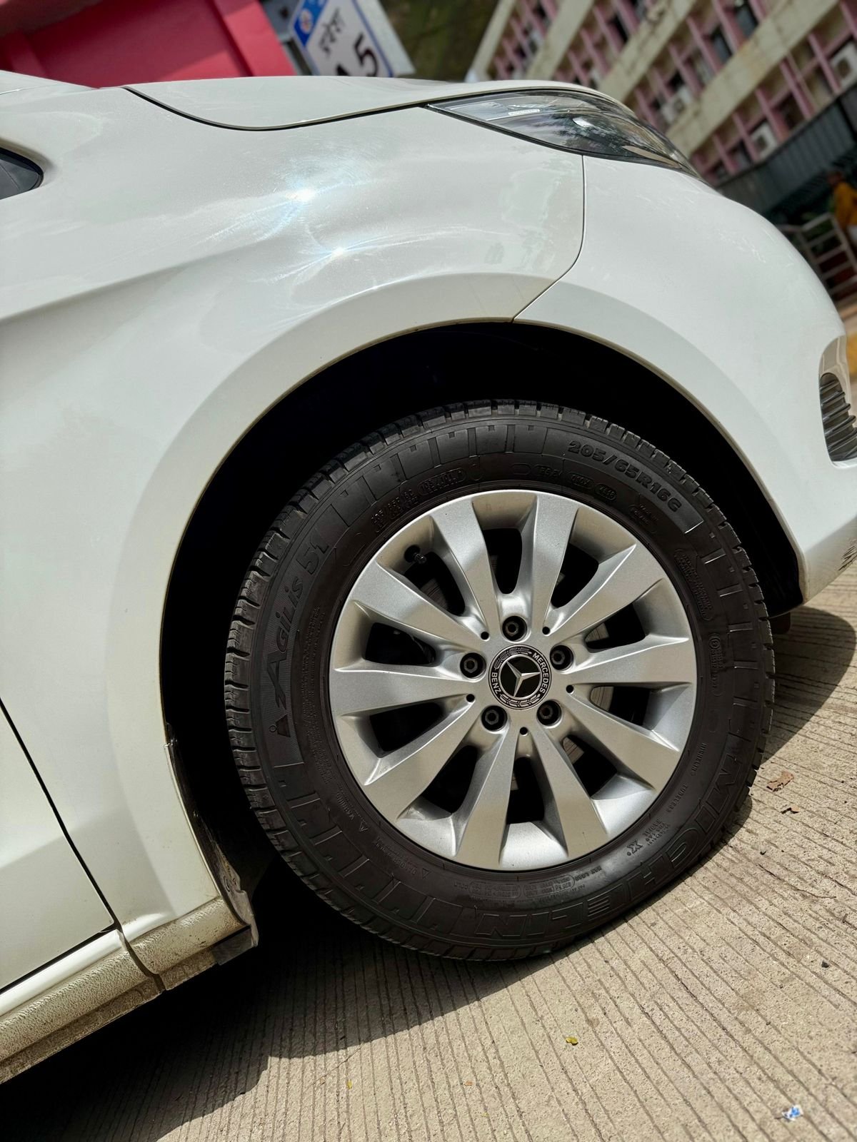 Mercedes Benz V 220d