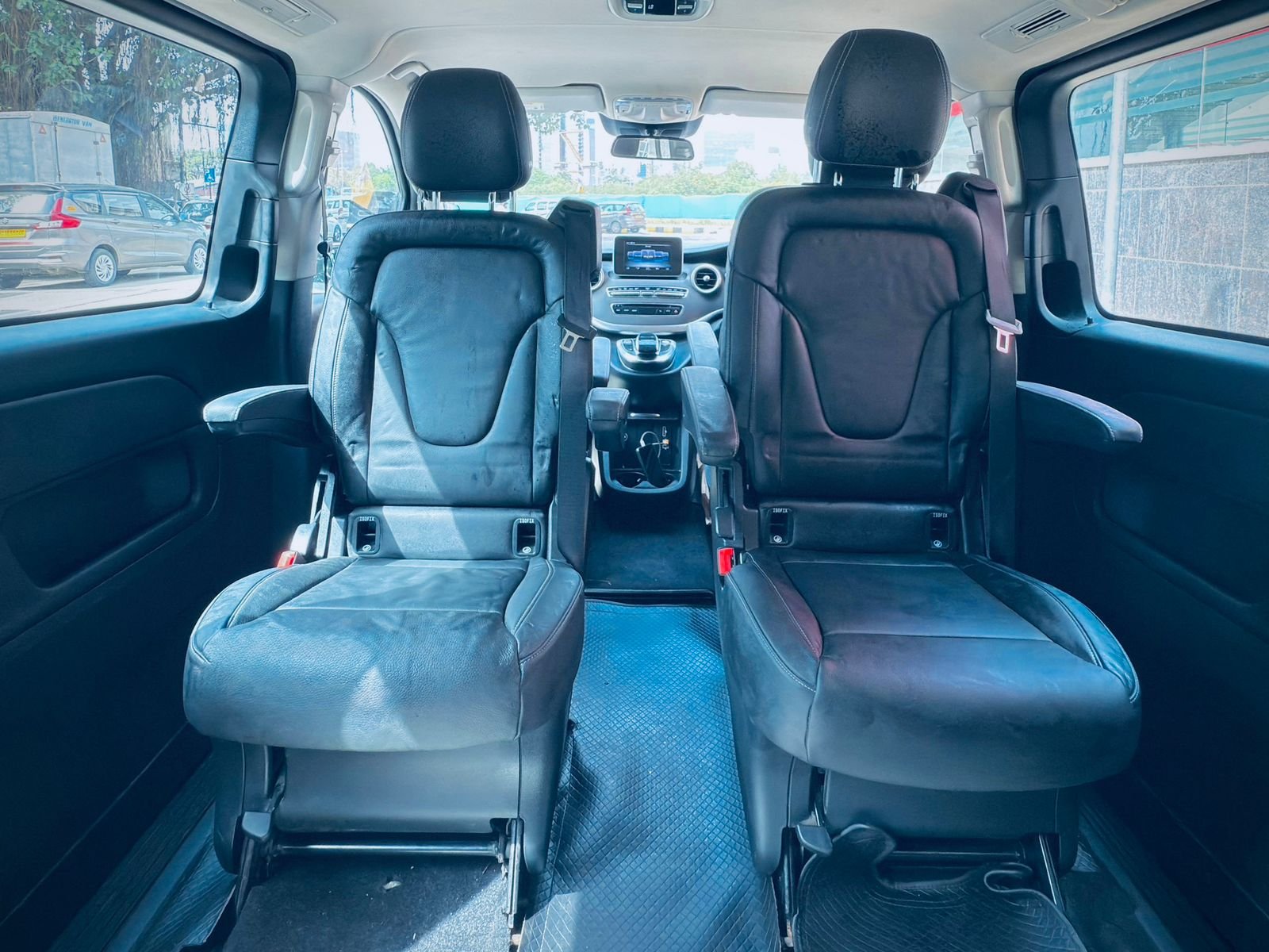 Mercedes Benz V 220d