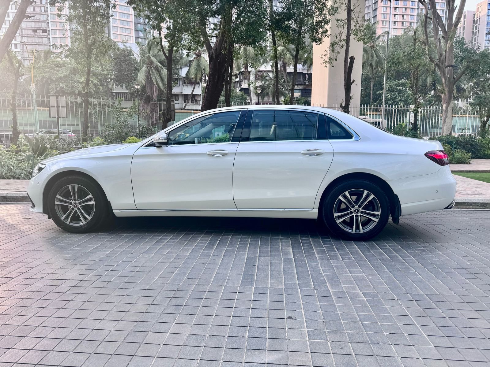 Mercedes-Benz E220d Exclusive