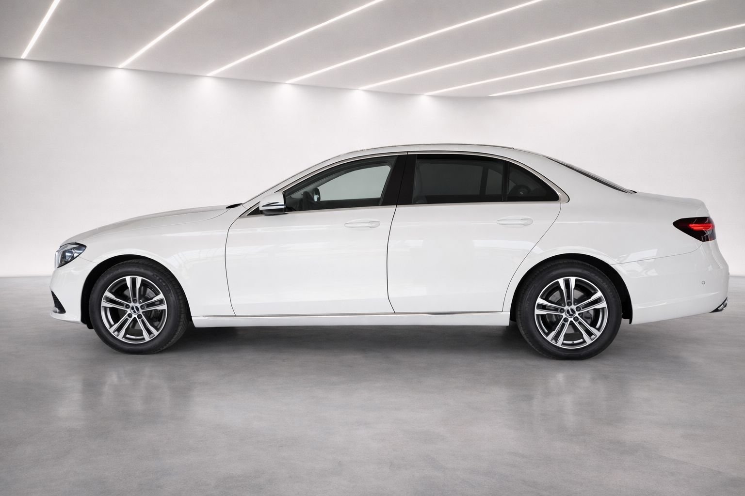 Mercedes Benz E Class E200 Exclusive