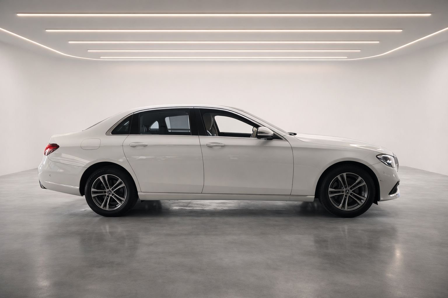 Mercedes Benz E Class E200 Exclusive