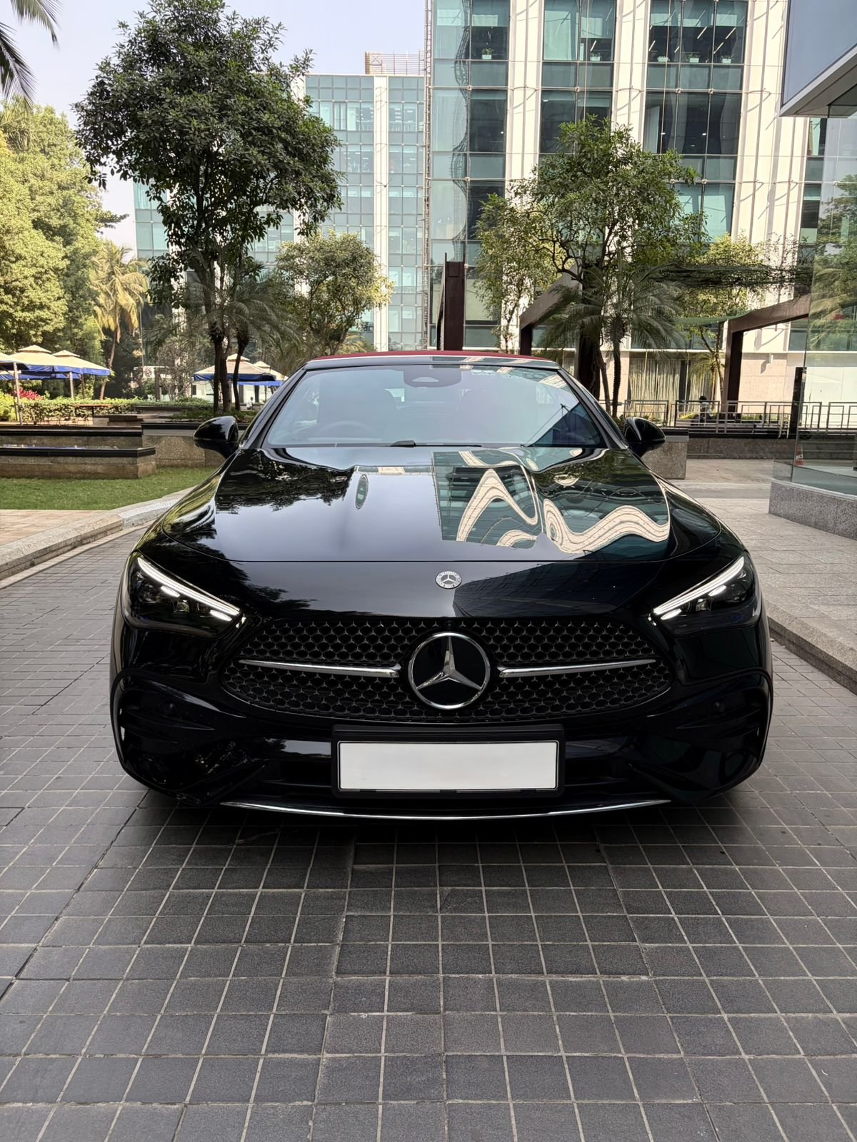 Mercedes-Benz CLE 300 Cabriolet AMG Line