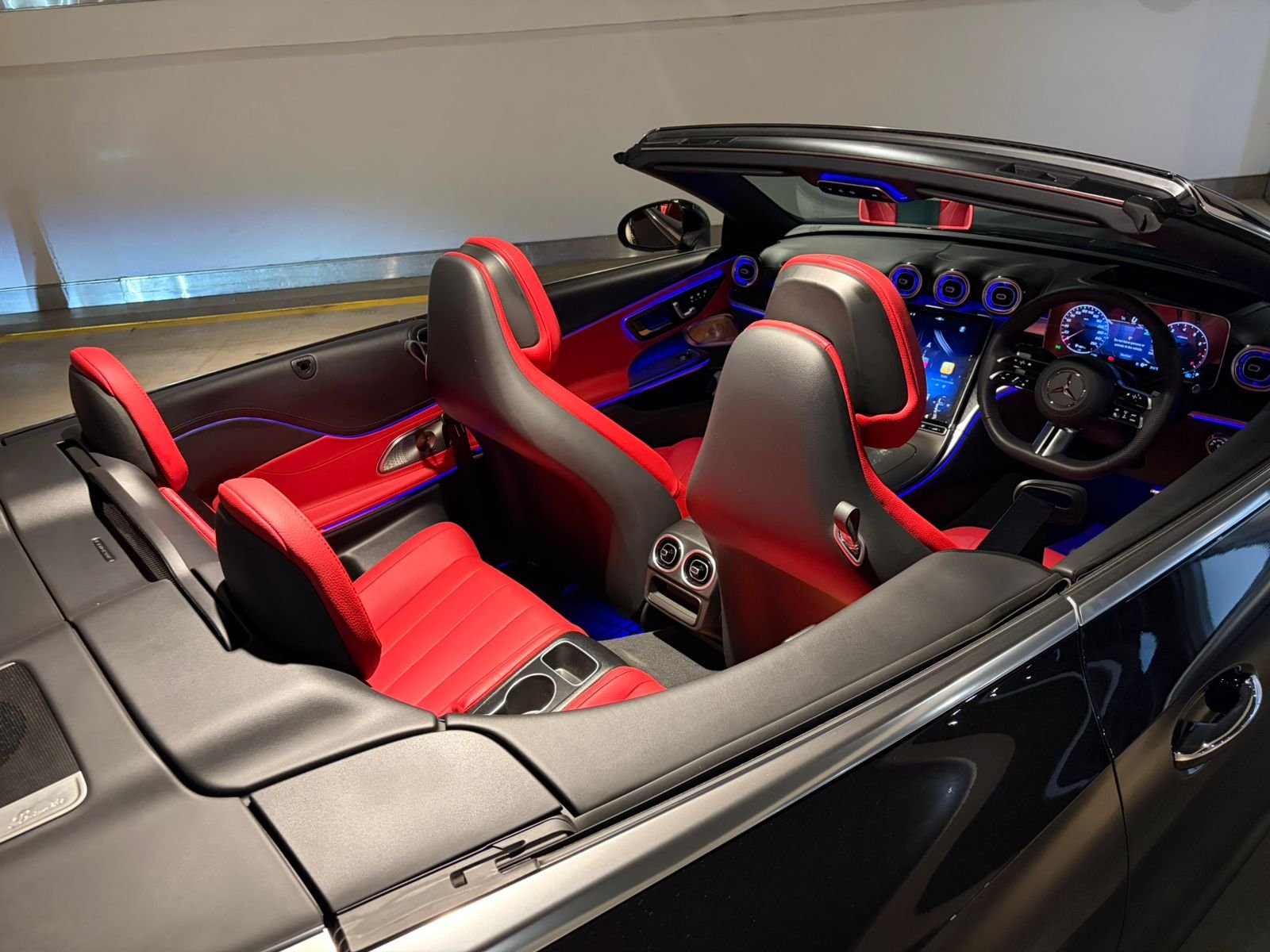 Mercedes-Benz CLE 300 Cabriolet AMG Line