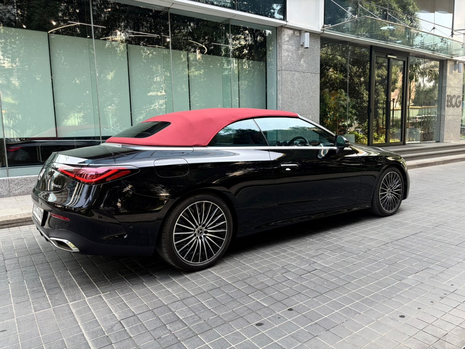 Mercedes-Benz CLE 300 Cabriolet AMG Line