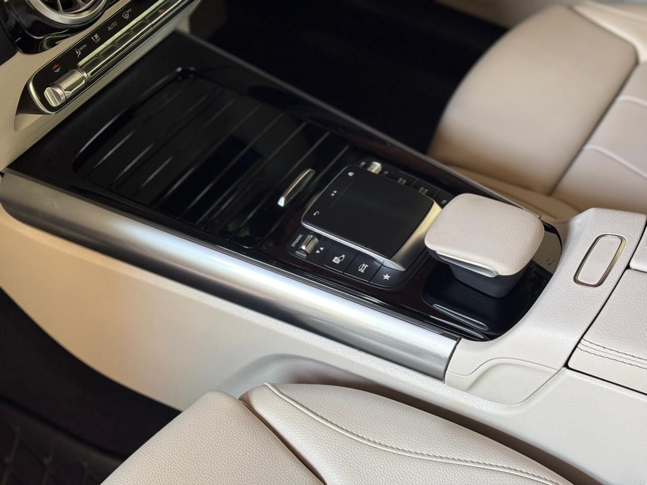 Mercedes Benz GLA 220d