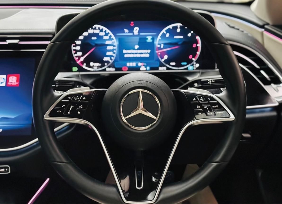 Mercedes-Benz E220d (All-New Shape)