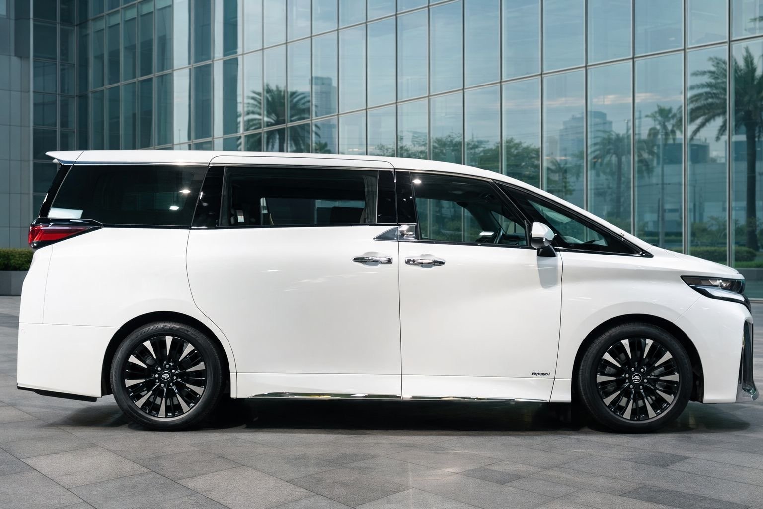 Toyota Vellfire Executive Lounge