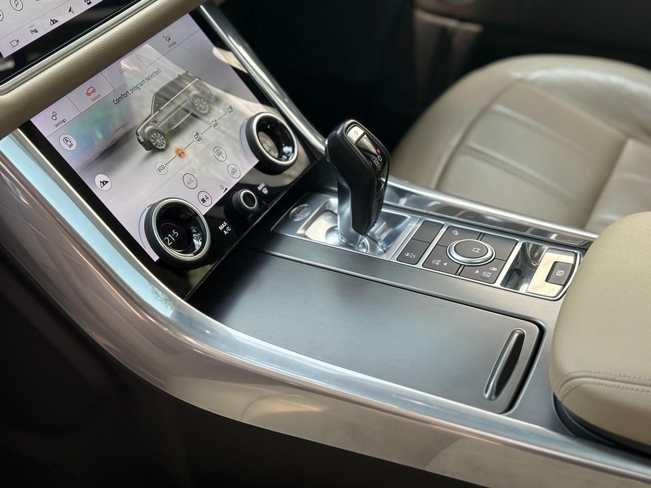 Range Rover Sport SE