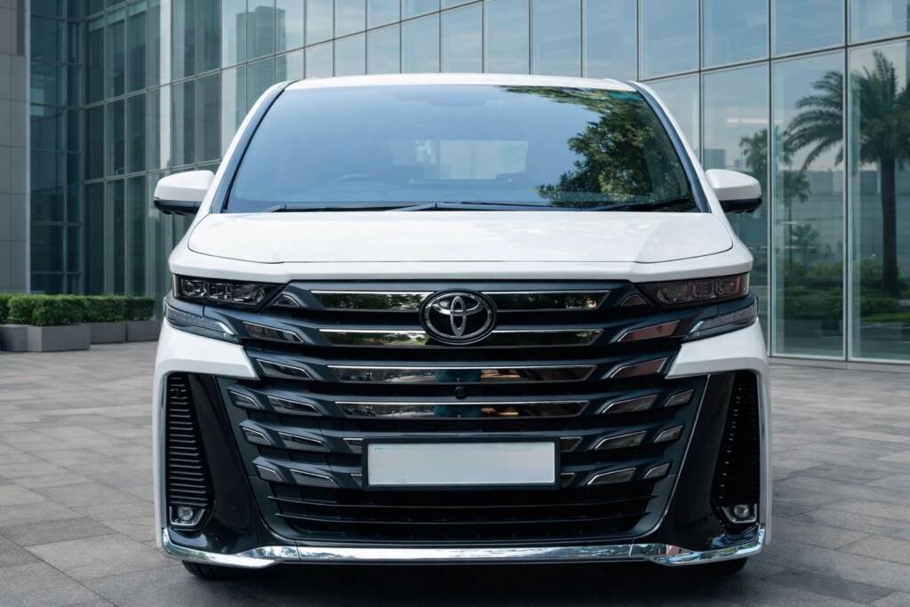Toyota Vellfire Executive Lounge