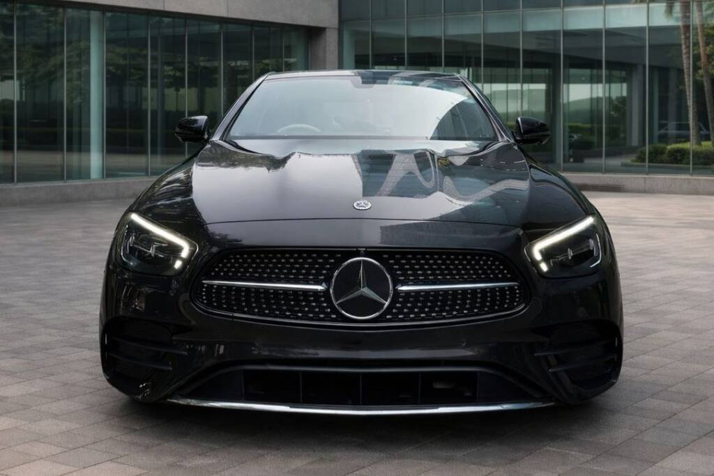 Mercedes Benz E Class E220D AMG LINE