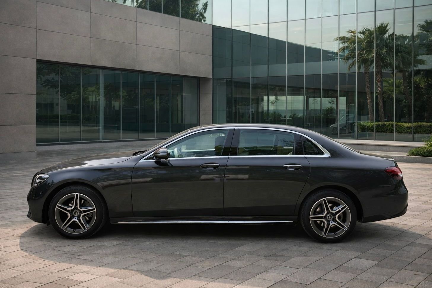 Mercedes Benz E Class E220D AMG LINE