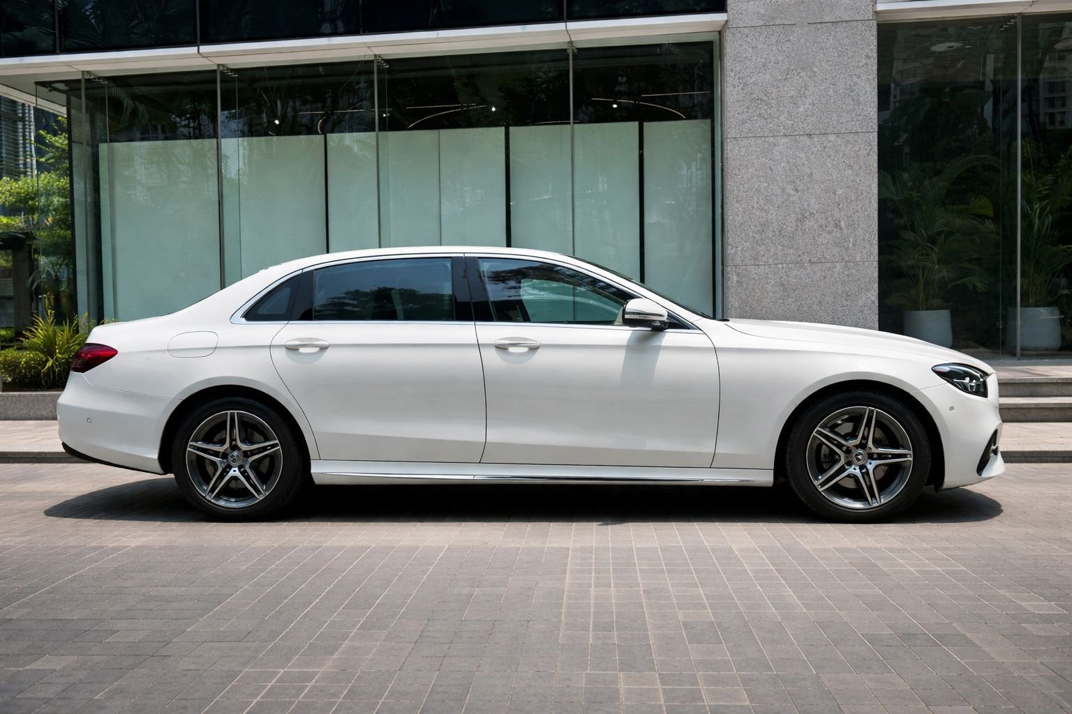 Mercedes Benz E Class E220D AMG LINE