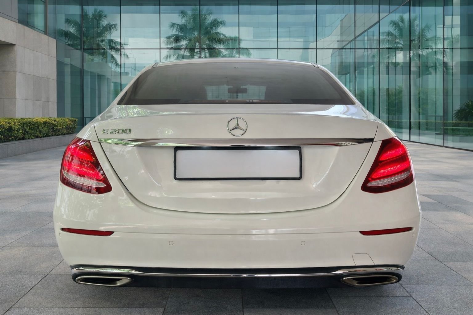 Mercedes Benz E Class E200 LWB