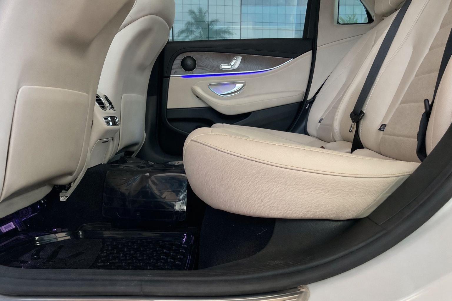 Mercedes Benz E Class E200 LWB