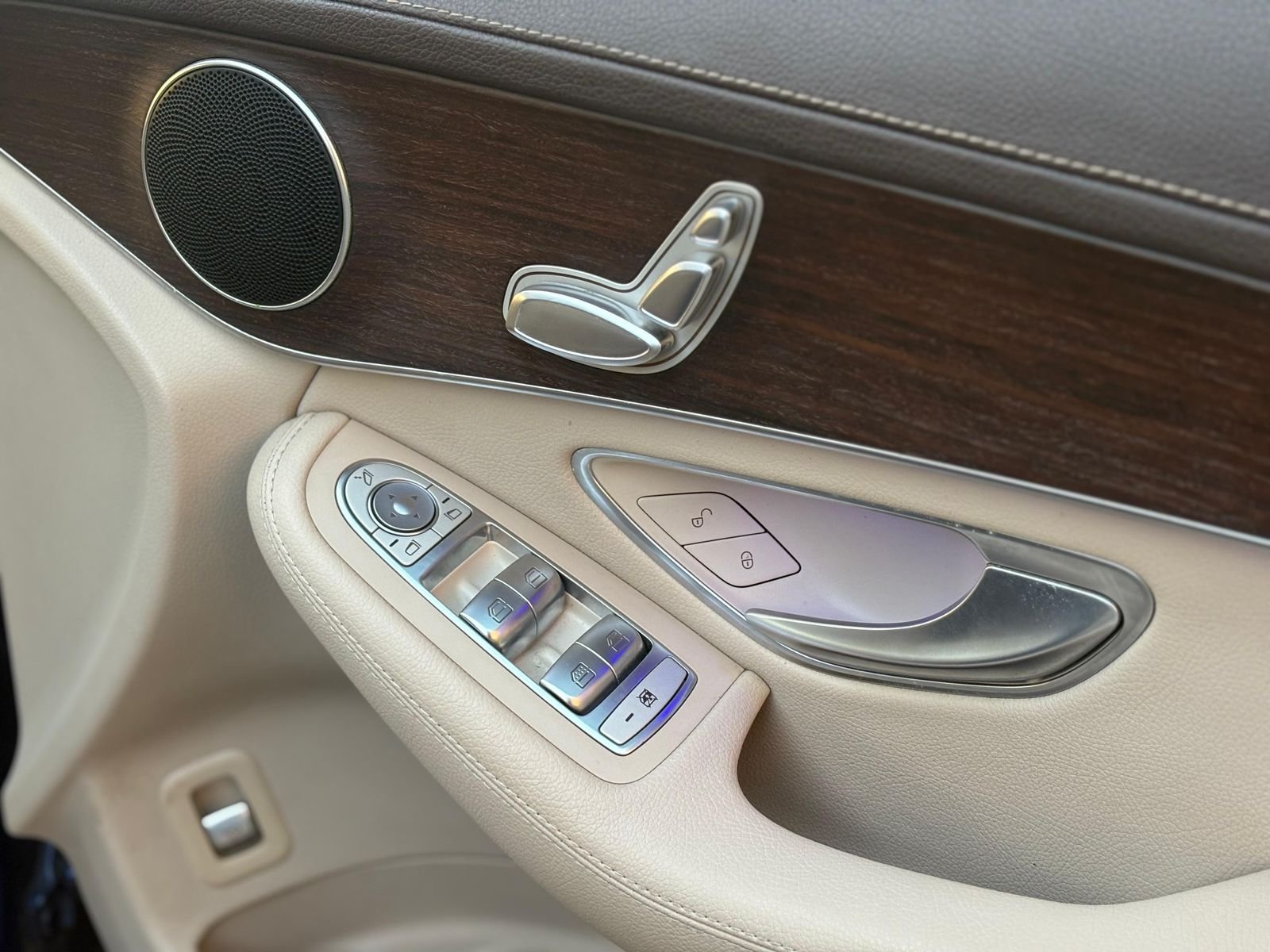 Mercedes Benz GLC 220D Progressive