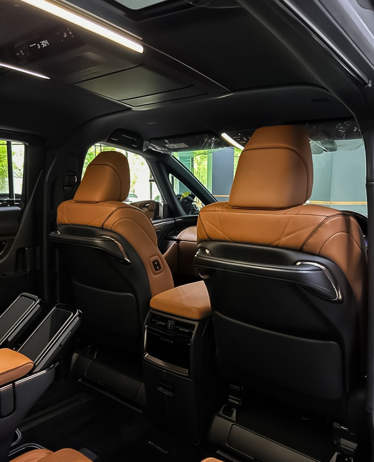 Toyota Vellfire Executive Lounge