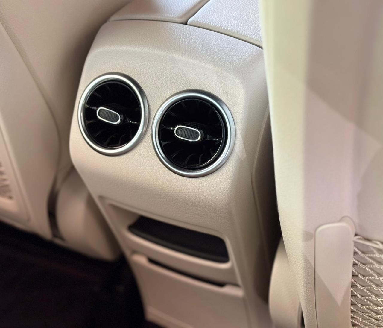 Mercedes Benz GLA 220d